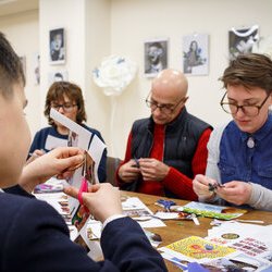 Фото з майстер-класу зі створення колажу, Іван та Василь Костенки
