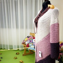 Майстер: Олена Козіна. Всеукраїнська виставка в'язання «Тепла осінь», 29.09 – 29.10.2016 р.