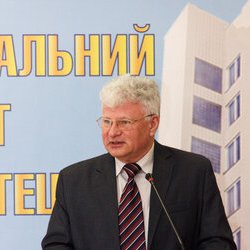 Сергій Жанович Пустовалов на конференції «Сучасні проблеми музейної та пам'яткоохоронної діяльності», 12 квітня 2017 р.