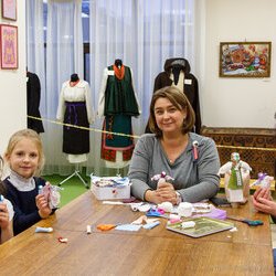 Майстер-клас зі створення ляльки-мотанки, Інна Александрова