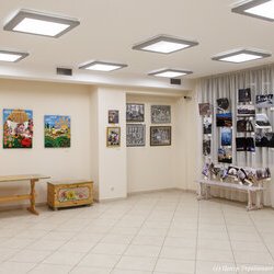 Виставка «Кольорове коло», 16.01 - 02.02.2019 р.