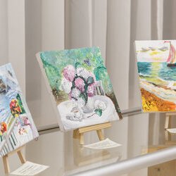 Виставка «Кольорове коло», 16.01 - 02.02.2019 р.