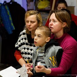 Фото з інтерактивної лекції для дітей про сучасне мистецтво, Інна Ковбасинська
