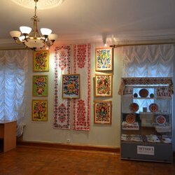 Перлини самчиківського розпису в Музеї гетьманства!