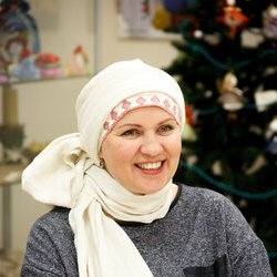 Інна Залюзнюк на майстер-класі «Традиційні головні убори українських жінок», 9.12.2016 р.