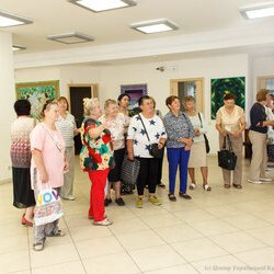 Екскурсія виставкою «Україна зоряної мови, Україна Божого Буття», 12 вересня 2017 р.