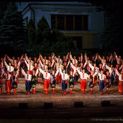 Національний Заслужений Академічний ансамбль танцю України ім. П.П. Вірського на звітному концерті НАКККіМ, 12.12.2016 р.