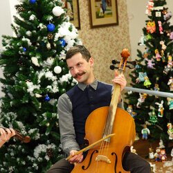 « Різдвяна музика та танці » від « US Orchestra », 22 грудня 2017 р.