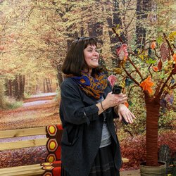 Ірина Міщенко на відкритті ІІІ Всеукраїнської виставки в'язання « Тепла осінь », 1 жовтня 2018 р.