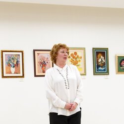 Лідія Гончарук на відкритті виставки «Вишитий живопис Лідії Гончарук», 7 лютого 2018 р.