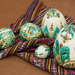 Майстер: Марія Гринюк. Культурно-виставковий проект «У вінку нев'янучих традицій», 20.06 – 27.07.2017 р.