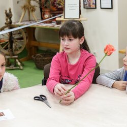 Фото з майстер-класу «Основи різдвяної та новорічної флористики», Інститут шляхетних дівчат