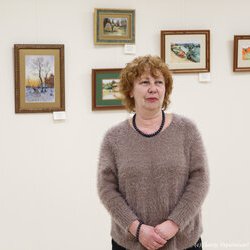 Лідія Гончарук на відкритті виставки «Вишитий живопис Гончарук Лідії. Нова сторінка»