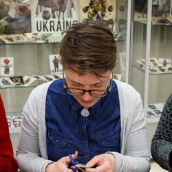 Фото з майстер-класу зі створення колажу, Іван та Василь Костенки