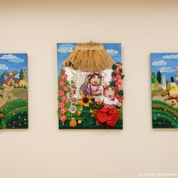 Виставка «Кольорове коло», 16.01 - 02.02.2019 р.