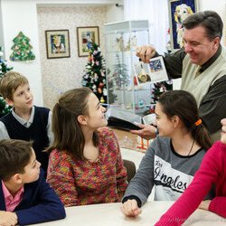 Інтерактивна лекція «Зазирни в своє майбутнє!» від Валерія Лейка, 13 грудня 2017 р.