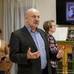 Іван Черниш на відкритті виставки «Вишитий живопис Гончарук Лідії. Нова сторінка»