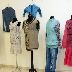 Майстер: Яна Рубан. Всеукраїнська виставка в'язання «Тепла осінь», 29.09 – 29.10.2016 р.