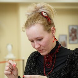 Фото з майстер-класу із обплітання бісером камей та кабошонів, Софія Триколенко