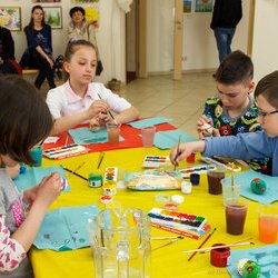 Фото з майстер-класу із виготовлення сувеніру-магніту «Писанка», Анастасія Горобець