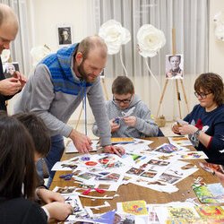 Фото з майстер-класу зі створення колажу, Іван та Василь Костенки