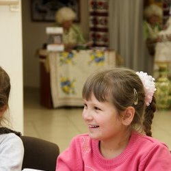 Фото з майстер-класу «Сніжинка-витинанка», Марія Кривець