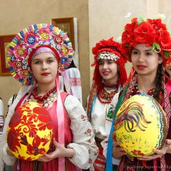 Відкриття виставки «Сонячний Великдень-2017», 8 квітня 2017 року