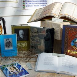 Репортаж з акції «Нас єднає Шевченкове слово». 16 березня 2016 року