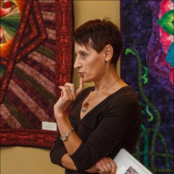 Чумак Майя Григорівна — заступник директора музею Лесі Українки з виховної роботи. Її невтомна творча енергія втілила цю виставку в життя!
