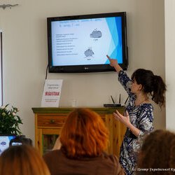 Фото з лекції «Сови, жайворонки та міфи про режим дня», Ольга Маслова
