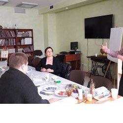 Майстер-клас із петриківського розпису від Олександра Опарія в Центрі Української Культури та Мистецтва. 2016