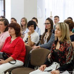 Фото з лекції «Чому ми любимо чи не любимо своє тіло?», Анна Кушнерук