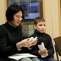 Фото з інтерактивної лекції для дітей про сучасне мистецтво, Інна Ковбасинська