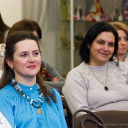 Поетично-вишитий вечір Інни Залізнюк. 16.12.2016 р.