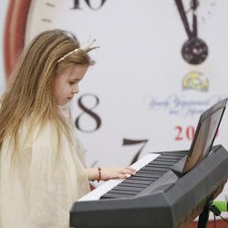 Святковий концерт «Новорічні Передзвони», 17 грудня 2018 р.