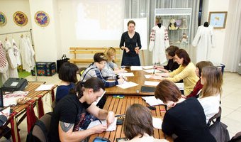 Лекція - Практикум: «Крій традиційної сорочки», 16.11.2016 р. Лекція - Практикум: «Крій традиційної сорочки», 16.11.2016 р.