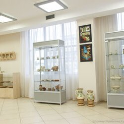Відкриття виставки «Багатослів'я мовчазних речей», 21 квітня 2017 р.