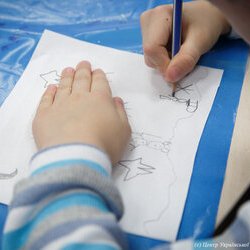 Фото з майстер-класу із розпису новорічних кульок, Олеся Токарська