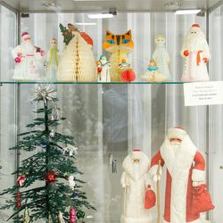 Із колекції Лади Лузіної, VII Свято Новорічної Іграшки, 2 - 29.12.2017 р.