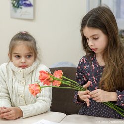 Фото з майстер-класу «Основи різдвяної та новорічної флористики», Інститут шляхетних дівчат