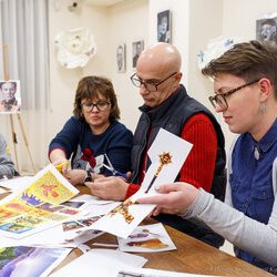 Фото з майстер-класу зі створення колажу, Іван та Василь Костенки