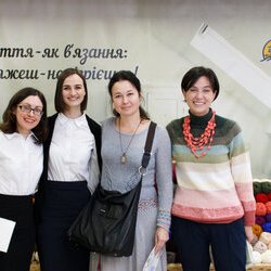 Наталія Дмитренко з організаторами виставки «Тепла осінь» , 29.10.2016 р.