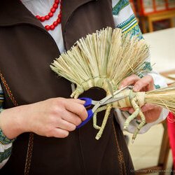 Фото з майстер-класу «Плетіння з рогози «Коник», Ірина Контар