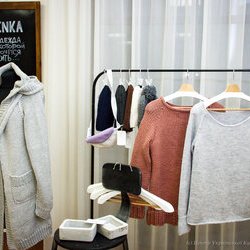 Майстер: Олена Єжова. Всеукраїнська виставка в'язання «Тепла осінь», 29.09 – 29.10.2016 р.