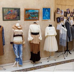 Всеукраїнська виставка в'язання « Тепла осінь »