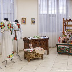 VІ Всеукраїнська виставка «Бісер: Вчора. Сьогодні. Завтра», 14.04. - 13.05.2018 р.