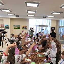 Фото з майстер-класу зі створення народної ляльки від Оксани Скляренко