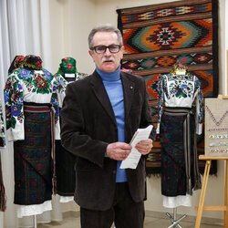 Микола Кіщук на відкритті VIІ Всеукраїнської виставки «Бісер: Вчора. Сьогодні. Завтра», 1 березня 2019 р.