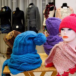 Всеукраїнська виставка в'язання «Тепла осінь», 29.09 – 29.10.2016 р.
