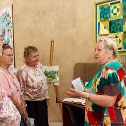 Екскурсія виставкою «Україна зоряної мови, Україна Божого Буття», 12 вересня 2017 р.
